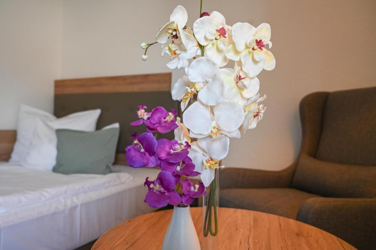 Hotel Novostar Гёттинген Экстерьер фото